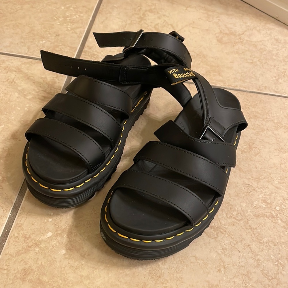 Worn twice!!!